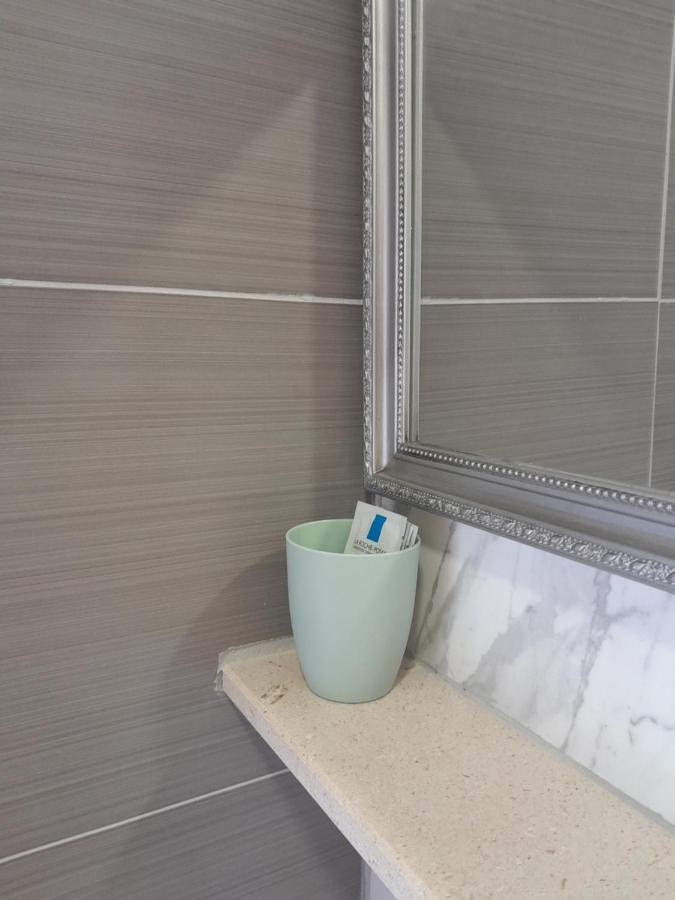 Apartmani Urlic セレセル エクステリア 写真